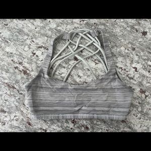 Lululemon Free to Be -Light Support Bra Si…